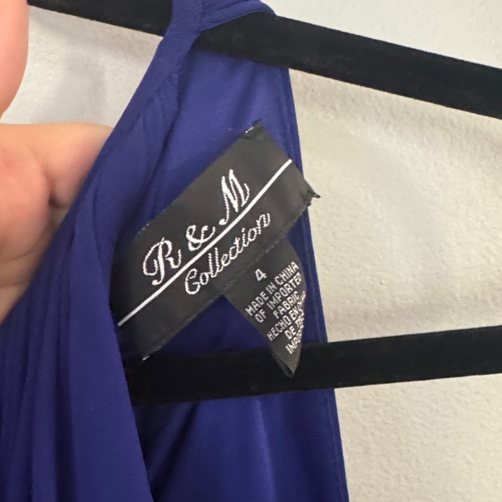 R & M Collection Elegant Blue Evening Dress with Embellished Waist - Picture 5 of 7
